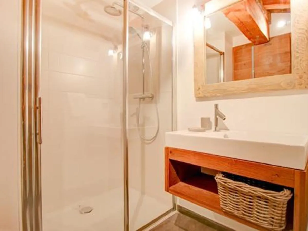 Appartement De Standing 4* Avec Sauna Et Parking - 3 Chambres, 8 Pers, Les Gets - Fr-1-598-11 0*,  France